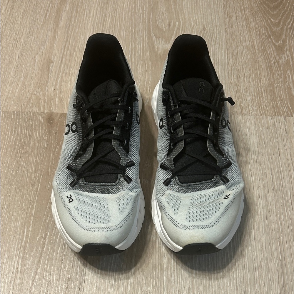 On Cloud Women’s Cloudtilt Cloudtecphase Running … - image 2